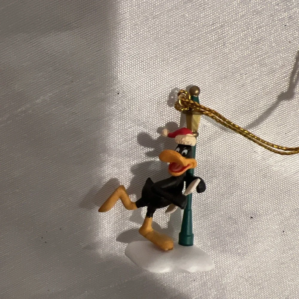 Vtg- 9 Mini Looney Tunes Warner‎ bros Ornaments Tweety, Tas, Fudd, Pepe,Yosemite